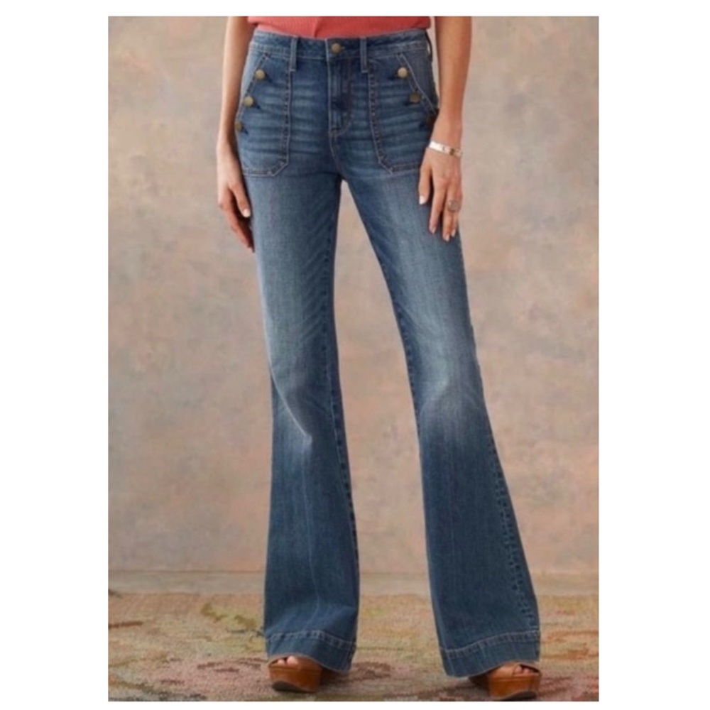 DRIFTWOOD High-Rise Flare Jeans in Medium Blue Wash